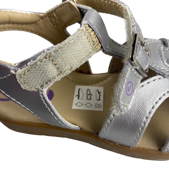 Stride Rite Kids Summer Time Silver Fisherman Leather Sandal - Size 8.5W - Picture 6 of 9